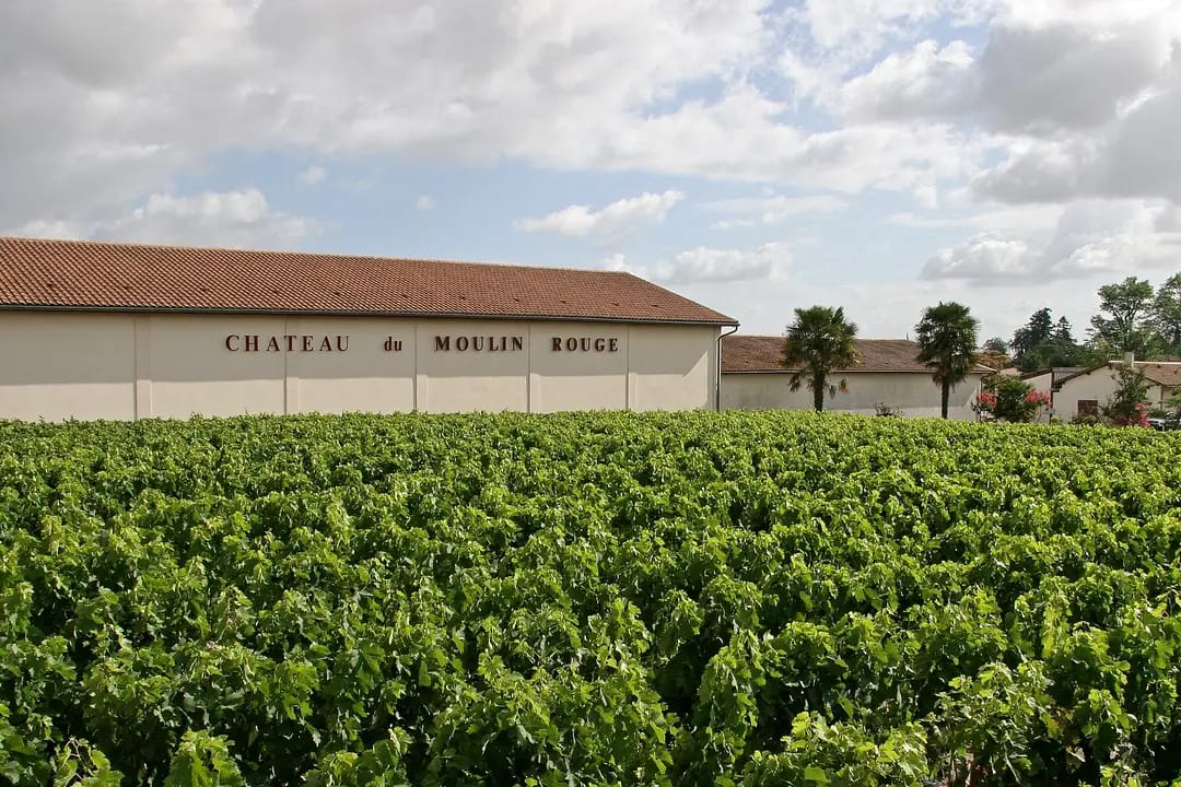 chateau-du-moulin-rouge-Grande